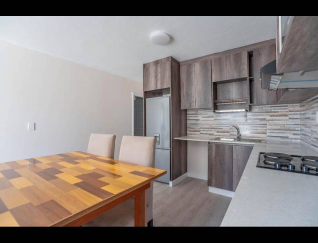 M² BUILDING FOR SALE IN OVERPORT